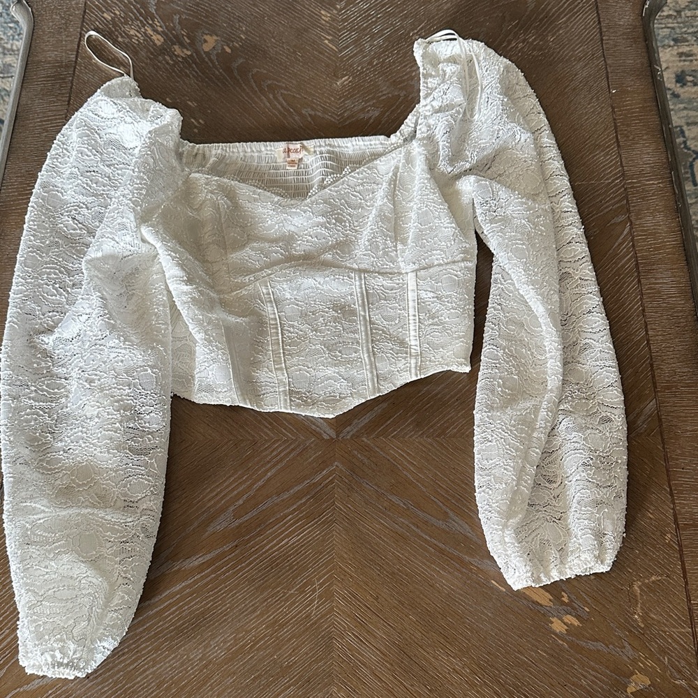 White Lace Cropped Puff-Sleeve Top